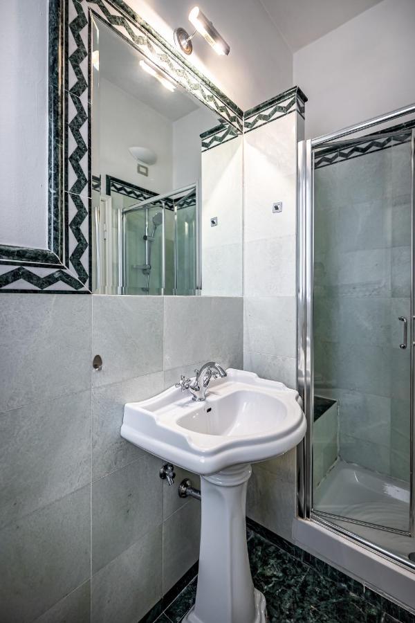 Yid D'Azeglio Luxury Apartment With Parking Florence Exterior photo